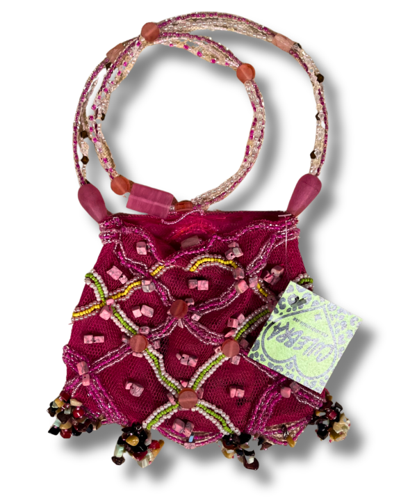 Bolso asa de alambre y pedrería